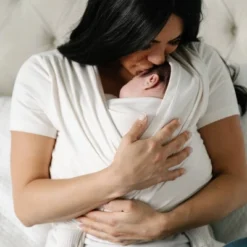 Moby Bump & Beyond T-Shirt Wrap Baby Carrier - Ivory - S -Chicco Kids Shop GUEST 0655666e 2513 4ee3 bfca 4f0c182eb55a