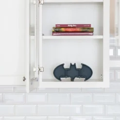 Bumkins DC Comics Batman Grip Dish - Gray -Chicco Kids Shop GUEST 16129b34 cdc0 4608 af52 effbc8f018c1