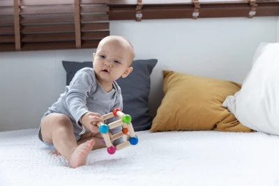 Plantoys| Square Clutching Toy 6 Plantoys| Square Clutching Toy - Image 6