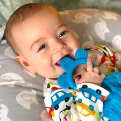 Green Sprouts Muslin Blankie Teether Made From Organic Cotton (2 Pack) -Chicco Kids Shop GUEST 1e01858e add2 4106 8cb0 7a783187578b