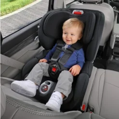 Britax Boulevard ClickTight Convertible Car Seat -Chicco Kids Shop GUEST 224c94fd 9a29 4994 aa8d 889d326e04b8
