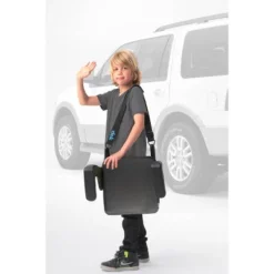 Clek Ozzi Backless Rigid Latch Booster Car Seat - Carbon -Chicco Kids Shop GUEST 2ba642a8 6fa2 4053 8814 06022b7a8c96