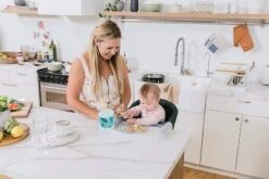 Inglesina Fast Dining Tray Plus, Clip-On Accessory For Fast Table Chair - For Toddlers, Baby And Kids - Clear Plastic -Chicco Kids Shop GUEST 35cef200 239f 4234 9a1f 1b700568f90a