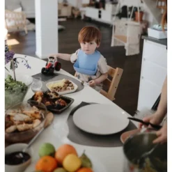 Mushie Square Dinner Plate -Chicco Kids Shop GUEST 37cd6ee3 6f46 44cb 8d3b abe7f989f6d7