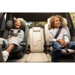 Maxi-Cosi Magellan LiftFit All-in-One Convertible Car Seat -Chicco Kids Shop GUEST 3c96e416 ab22 48e3 b8fc ffd146efb677