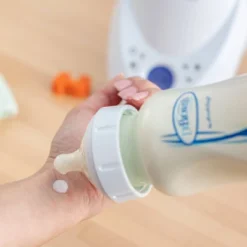 Dr. Brown's Dr. Brown's Deluxe Bottle Warmer & Sterilizer - White 30 Dr. Brown's Dr. Brown's Deluxe Bottle Warmer & Sterilizer - White -Chicco Kids Shop GUEST 55684960 8140 4788 8100 76f3b0c8330f