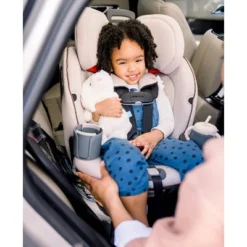 Maxi-Cosi Emme 360 Rotating All-in-One Convertible Car Seat -Chicco Kids Shop GUEST 558d62cc 4b6a 4d58 a698 8c5a75464dda