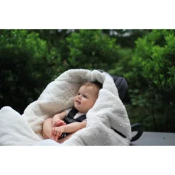 7AM Enfant Nido Cloud Blanket Wrap - Heather Gray - Large -Chicco Kids Shop GUEST 6b3359fd f16e 43a7 930a 683bbfe11829