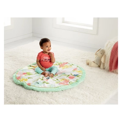 Round Activity Playmat Floral - Cloud Island™ Pink/Light Green 2 Round Activity Playmat Floral - Cloud Island™ Pink/Light Green - Image 2