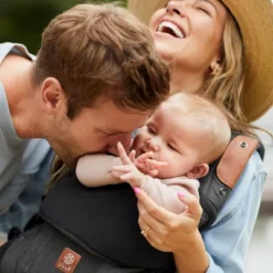 Lillebaby Elevate 6-in-1 Carrier -Chicco Kids Shop GUEST 84ec0f95 fbd0 4648 9a69 8d40776aafac