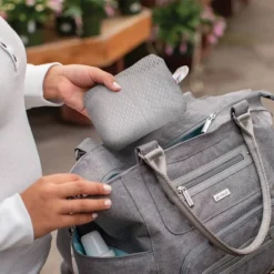 Boppy Compact Antibacterial Shopping Cart Cover - Gray -Chicco Kids Shop GUEST 87c24fb1 57a6 4a46 a85a ac2b46ef13c4