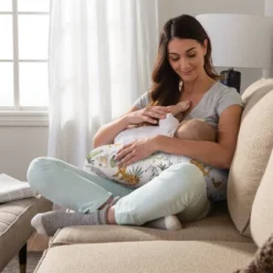 Boppy Original Support Nursing Pillow Cover - Colorful Wildlife