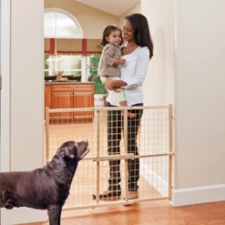 Evenflo Position & Lock Tall Wood Gate -Chicco Kids Shop GUEST 96a70d8e 6c20 4204 a82c e931e6518dcb