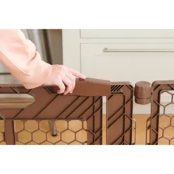 Regalo Plastic Play Yard With Door - Brown -Chicco Kids Shop GUEST 98fc29be 8e87 4935 9090 7bd33ddf74be