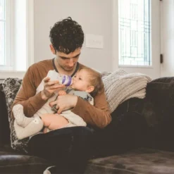 Lansinoh Baby Bottles For Breastfeeding Babies With 3 Medium Flow Nipples (Size 3M) - 8oz/3ct -Chicco Kids Shop GUEST b0edba47 d2c4 4137 b68d a472a4c2b356