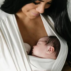 Moby Bump & Beyond T-Shirt Wrap Baby Carrier - Ivory - S -Chicco Kids Shop GUEST c0f1f801 07c7 45f2 a4f0 97b60c965334