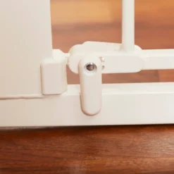 Toddleroo By North States Extra-Wide Bright Choice Gate -Chicco Kids Shop GUEST c72081b3 e53e 4cfc a67b 826a791ccf2e