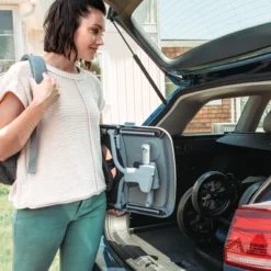 Chicco Fastlock 360 Hook-On High Chair - Charcoal -Chicco Kids Shop GUEST ded069c6 c98b 4098 9ebc faa54a50b62a