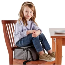 Contours Explore 2-in-1 Portable Booster Seat And Backpack Diaper Bag -Chicco Kids Shop GUEST ec498075 a5de 4683 8d3c 673903f44f78