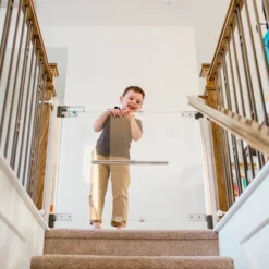 Qdos Crystal Designer Baby Safety Gate - Hardware Mount -Chicco Kids Shop GUEST fc283882 1919 49b3 b89e 99d248d2b19e